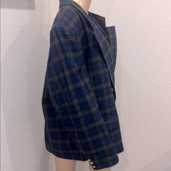 Vintage Pendleton wool Plaid Blazer with Gold Buttons - Picture 5 of 6